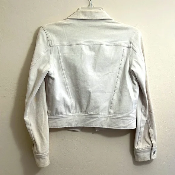 Jacket - Picture 2 of 4